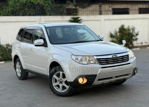 Subaru Forester 2008 White