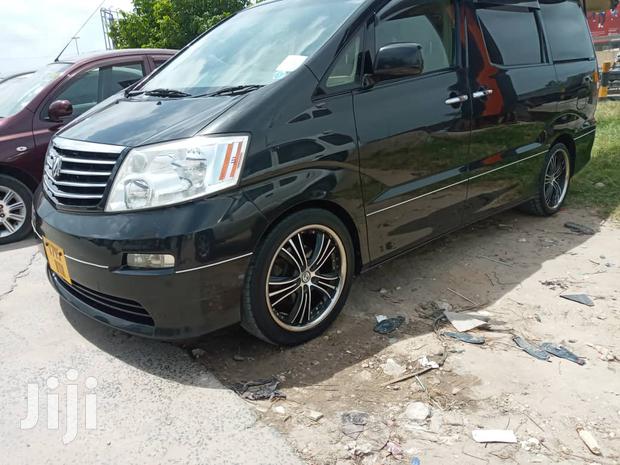 Toyota Alphard 2003 Black