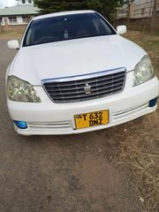 Toyota Crown 2006 White for sale