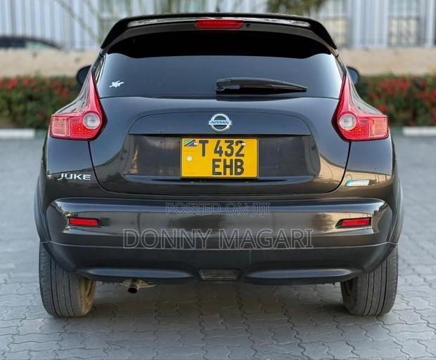Nissan Juke 2012 Black