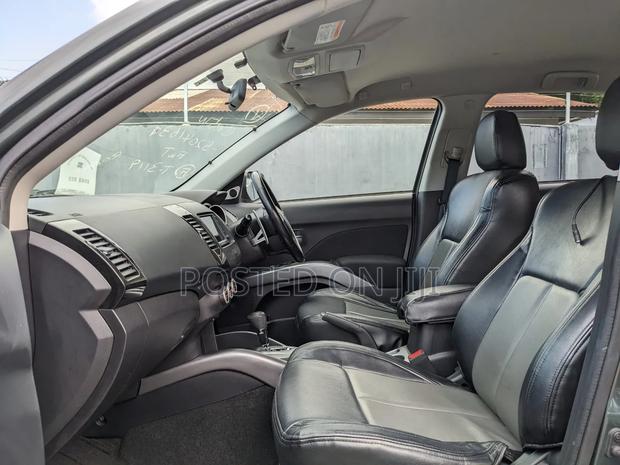 Mitsubishi Outlander 2008 Gray