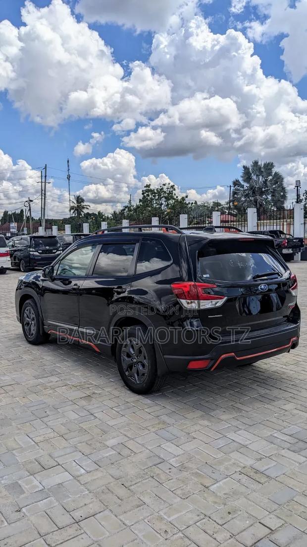 Subaru Forester 2019 Black