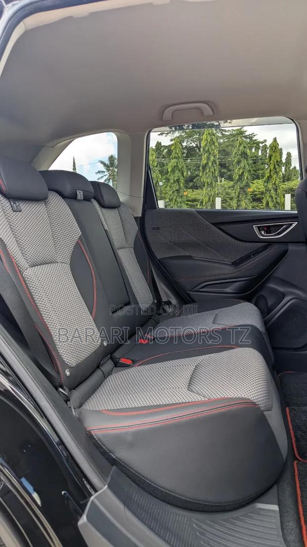 Subaru Forester 2019 Black