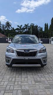 Subaru Forester 2019 Silver for sale