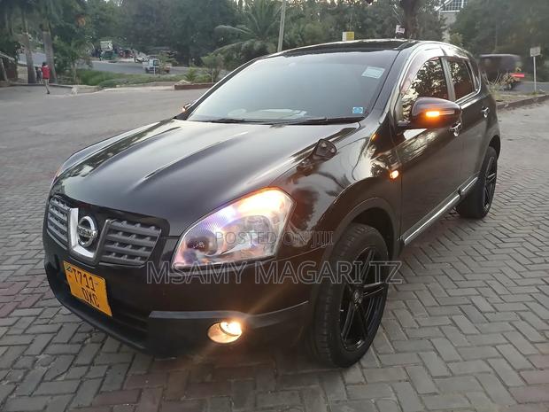 Nissan Dualis 2011 Black