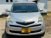 Toyota Ractis 2005 Silver for sale
