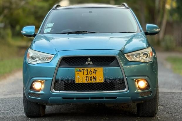 Mitsubishi RVR 2010 Blue