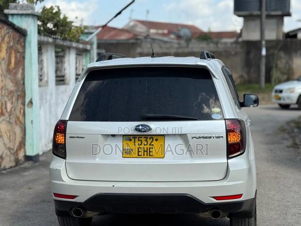 Subaru Forester 2010 White