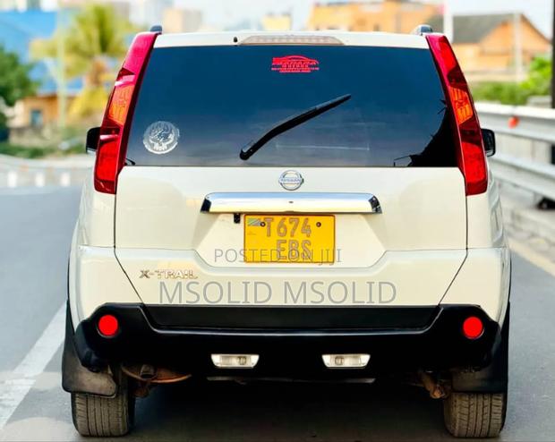 Nissan X-Trail 2008 White