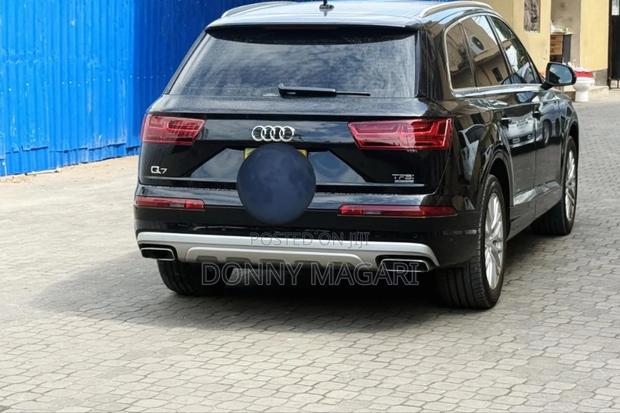 Audi Q7 2018 Black