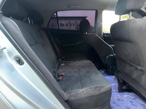 Toyota Allex 2005 Silver