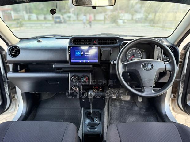 Toyota Probox 2015 Silver