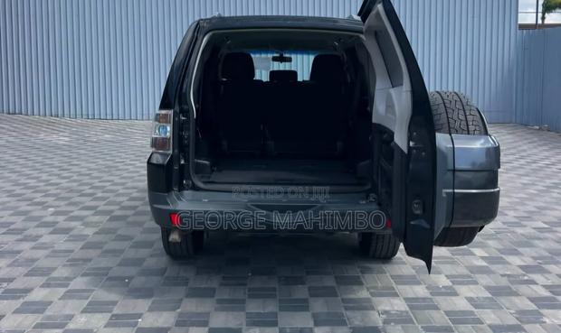 Mitsubishi Pajero 2005 Black