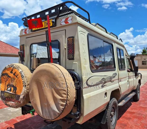 Toyota Land Cruiser 2008 Ivory