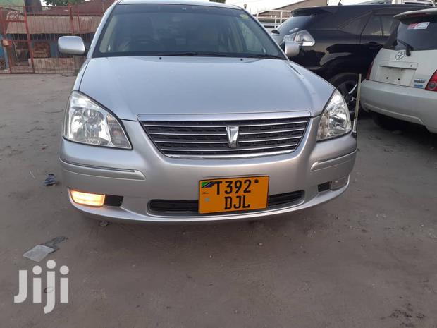 Toyota Premio 2002 Silver