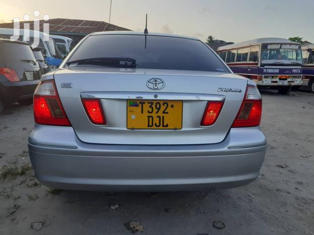 Toyota Premio 2002 Silver