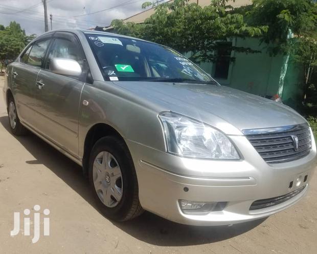 Toyota Premio 2002 Silver