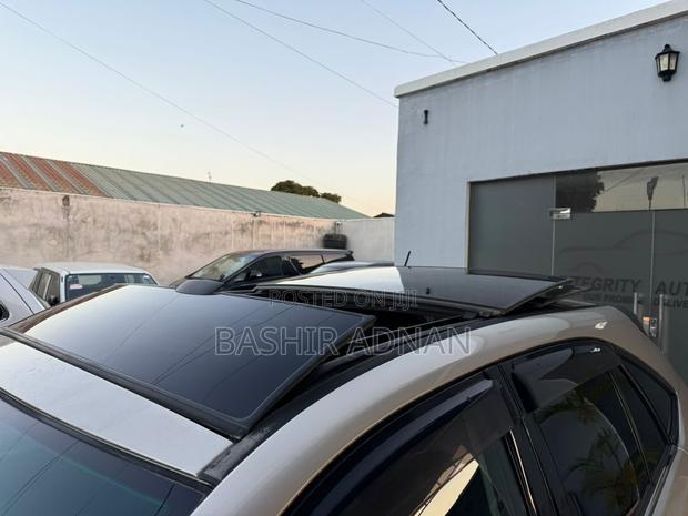 Toyota Harrier 2.4 2004 Gold