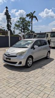 Toyota Ractis 2012 Silver for sale