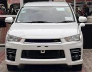 Mitsubishi Outlander 2012 Off white for sale