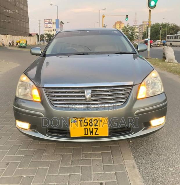 Toyota Premio 2006 Green