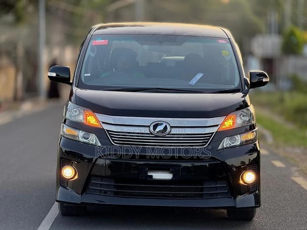 Toyota Vellfire 2012 Black