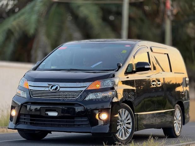 Toyota Vellfire 2012 Black