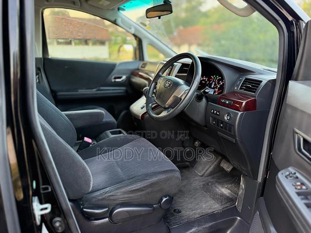 Toyota Vellfire 2012 Black