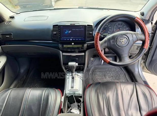 Toyota Allion 2004 Silver