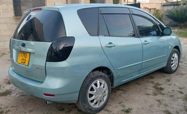 Toyota Corolla Spacio 2004 Blue