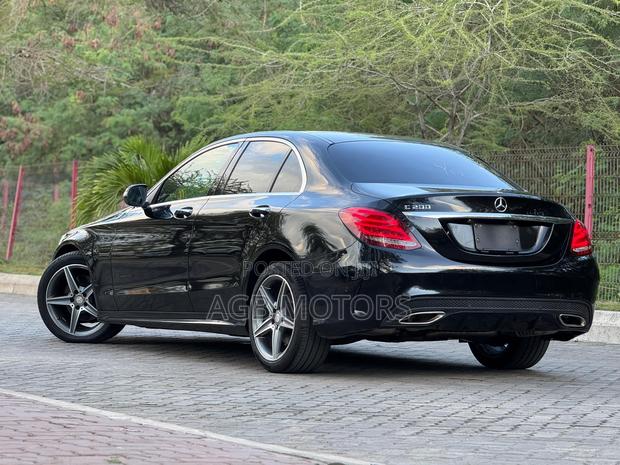 Mercedes-Benz C-Class 2015 Black