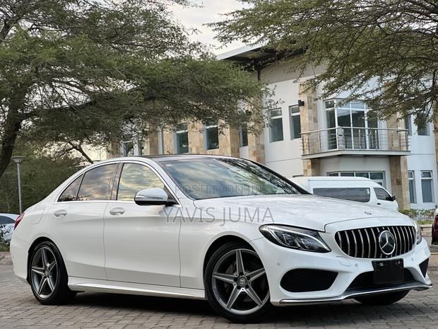 Mercedes-Benz C200 2014 White