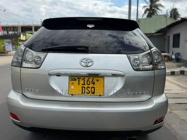 Toyota Harrier 2006 Silver