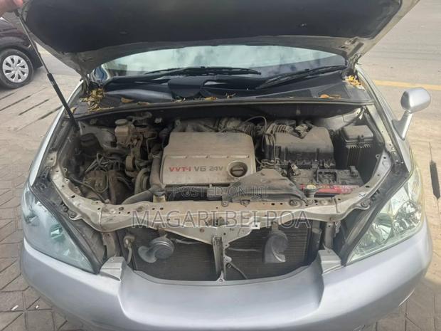 Toyota Harrier 2006 Silver