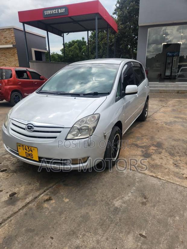 Toyota Corolla Spacio 2006 Silver