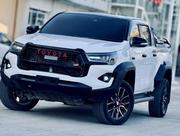 Toyota Hilux 2022 White for sale