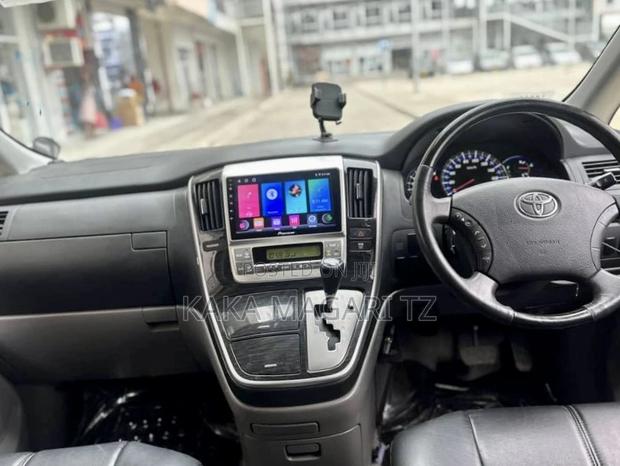 Toyota Alphard 2007 Gray