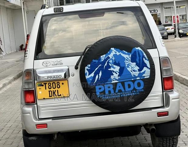 Toyota Land Cruiser Prado 2002 White