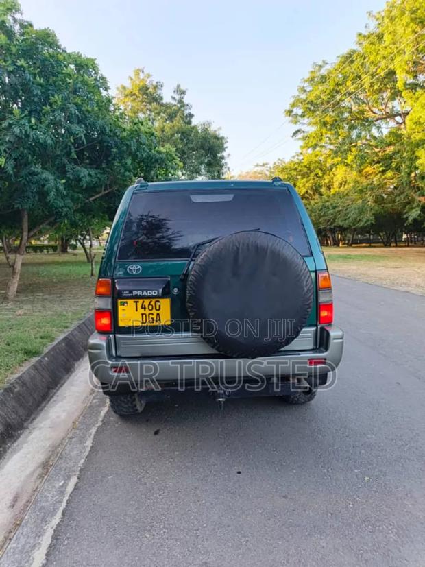 Toyota Land Cruiser Prado 2.7 3dr 2003 Green