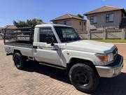 Toyota Land Cruiser 2011 White for sale