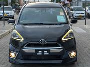 Toyota Sienta 1.5 FWD 2015 Black for sale