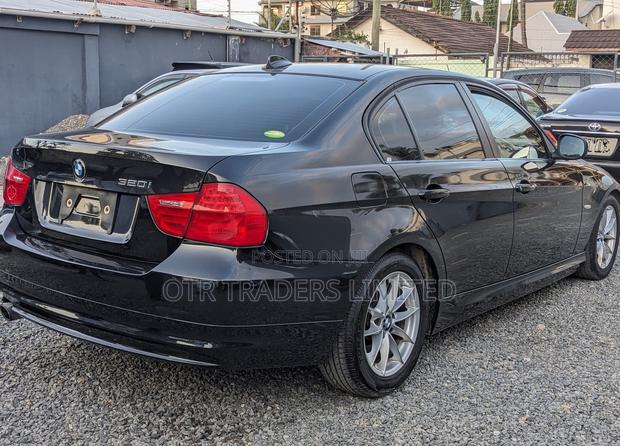BMW 3 Series 2010 Black