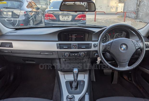 BMW 3 Series 2010 Black