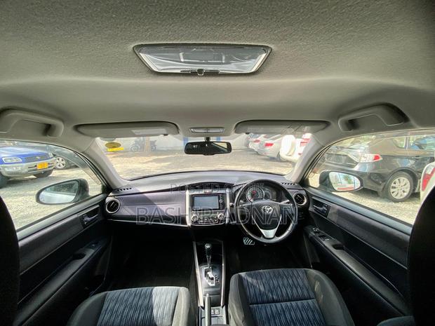 Toyota Corolla Fielder 1.5 Petrol FWD 2012 Silver