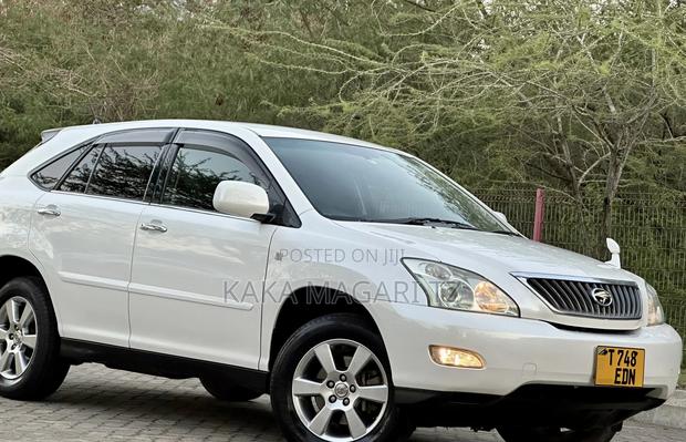 Toyota Harrier 2007 White