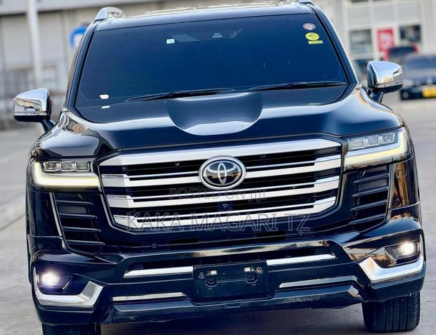 Toyota Land Cruiser 2023 Blue