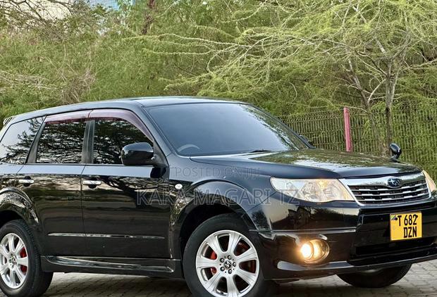 Subaru Forester 2010 Black