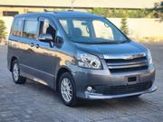 Toyota Noah 2008 Gray for sale