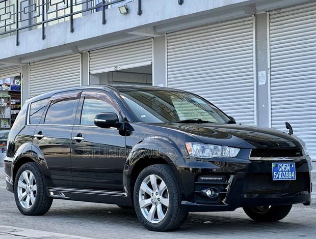 Mitsubishi Outlander 2010 Matt Black