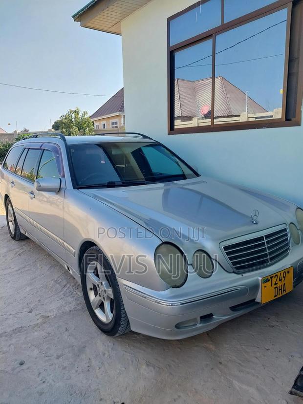 Mercedes-Benz E240 2001 Silver